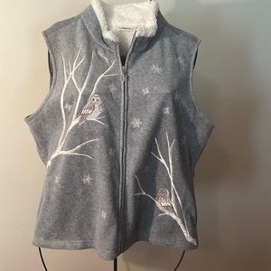 Fleece vest with Owl embroidery.